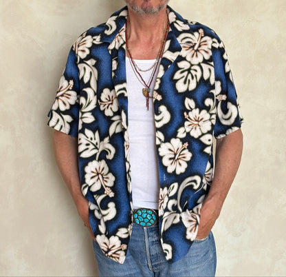 Size Youth XL . Vintage 80s Hawaiian cotton shirt made by RJC-AJ357 Studio