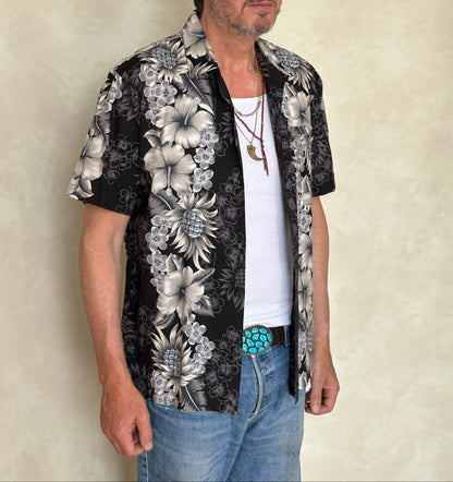 Size Med. Made In USA Vintage 80s Hawaiian cotton shirt.-AJ357 Studio