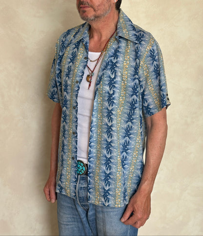 Large Vintage 70s Hawaiian Thin Cotton Shirt | Retro Island Fashion-AJ357 Studio