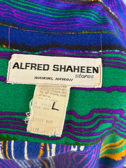 Size M. Vintage 70s Hawaiian cotton shirt made In Hawaii Alfred Shaheen-AJ357 Studio