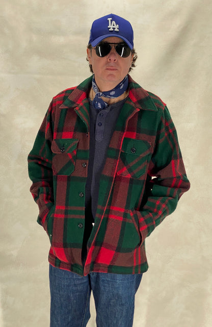 Size Large. .Vintage L.L. Bean Wool Plaid Jacket – 4 Pockets, Made in USA, Classic Outdoor Style-AJ357 Studio