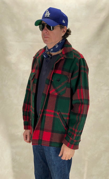 Size Large. .Vintage L.L. Bean Wool Plaid Jacket – 4 Pockets, Made in USA, Classic Outdoor Style-AJ357 Studio