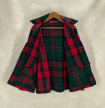 Size Large. .Vintage L.L. Bean Wool Plaid Jacket – 4 Pockets, Made in USA, Classic Outdoor Style-AJ357 Studio