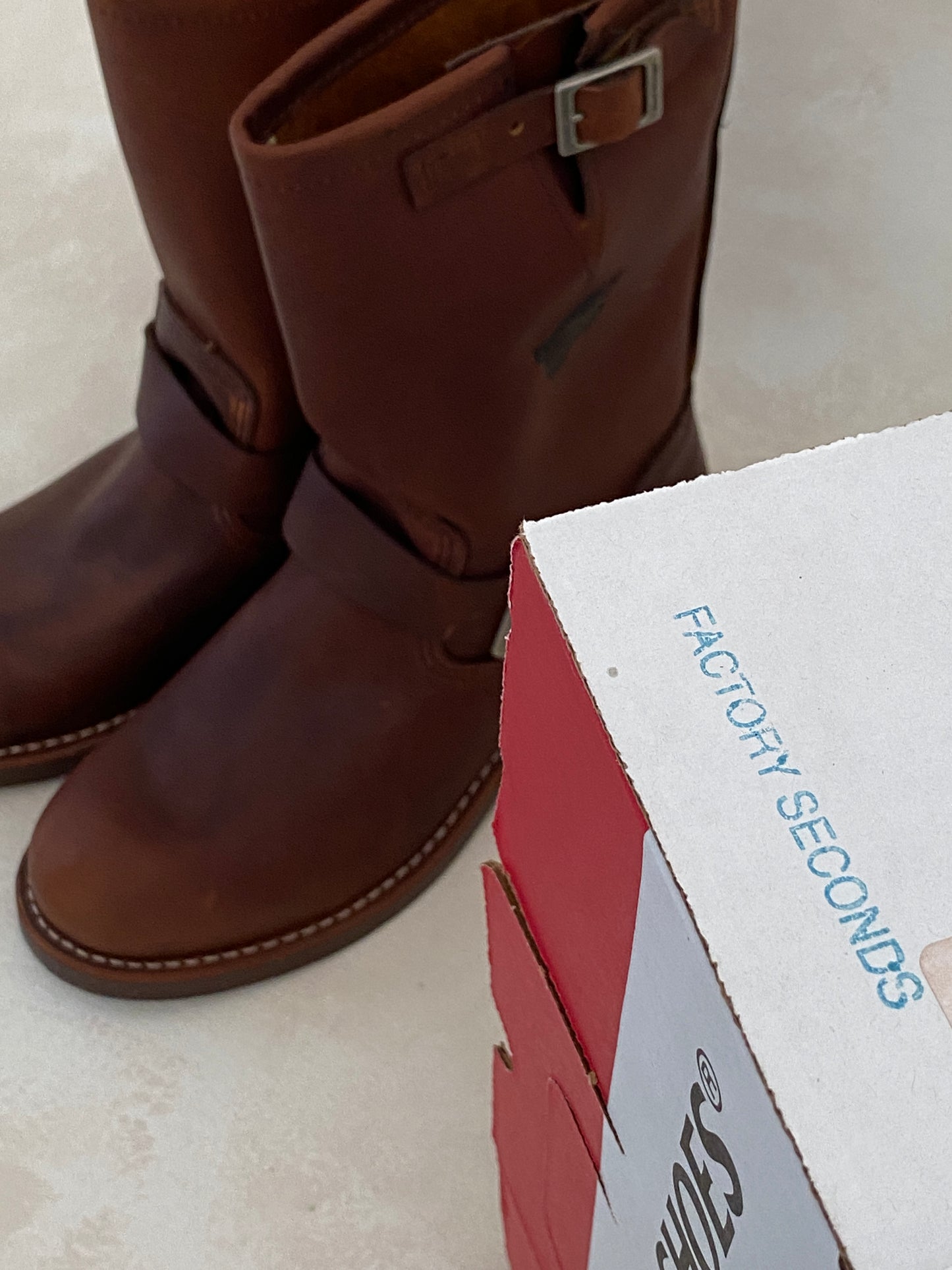 Size 8 D (41 Euro) R W 2991 Heritage Engineer Boots Made In USA Seconds