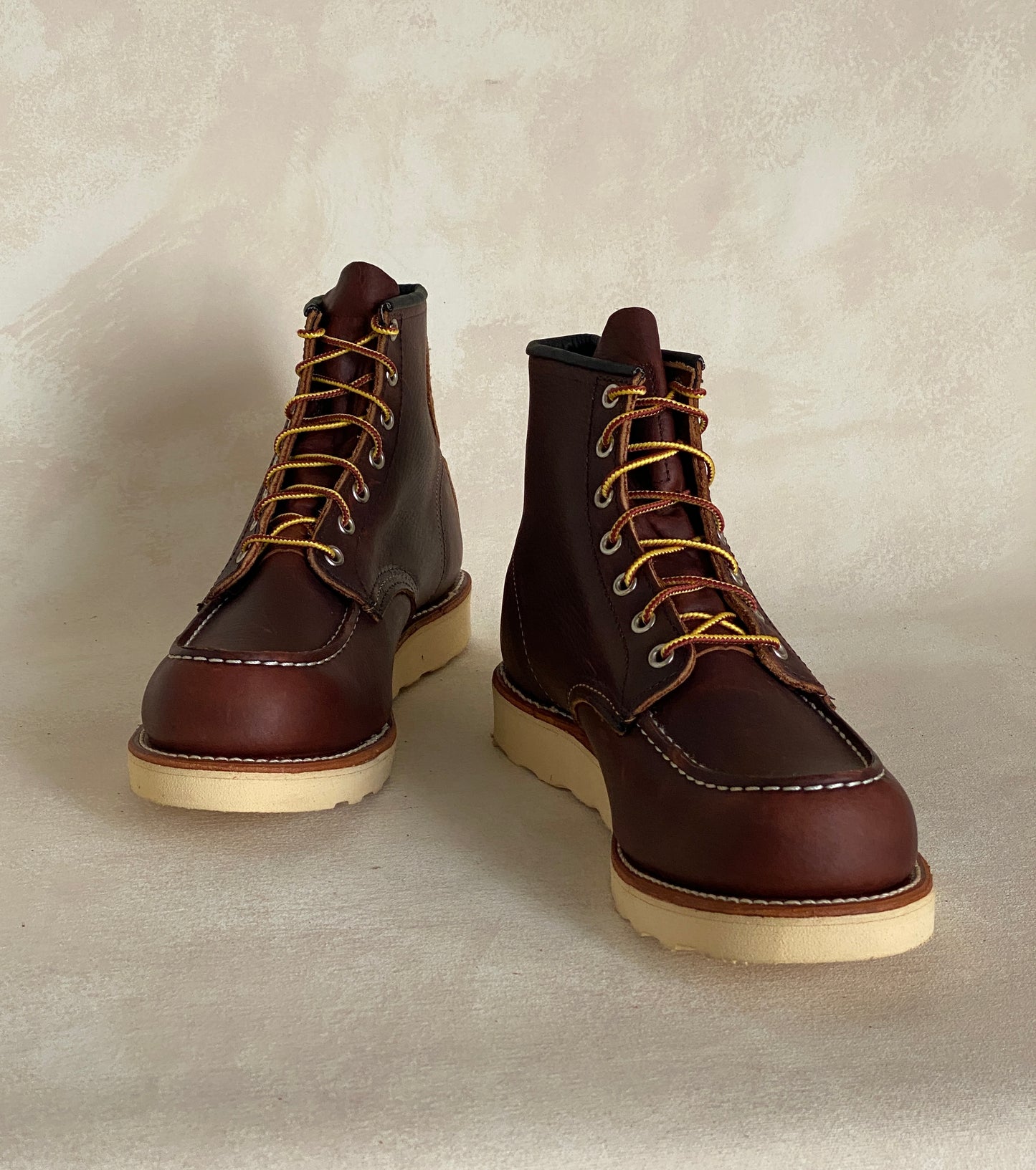 Size 9.5D RW 8138 Moc Toe Boots Made in USA (Seconds) - USA Vintage Bcn