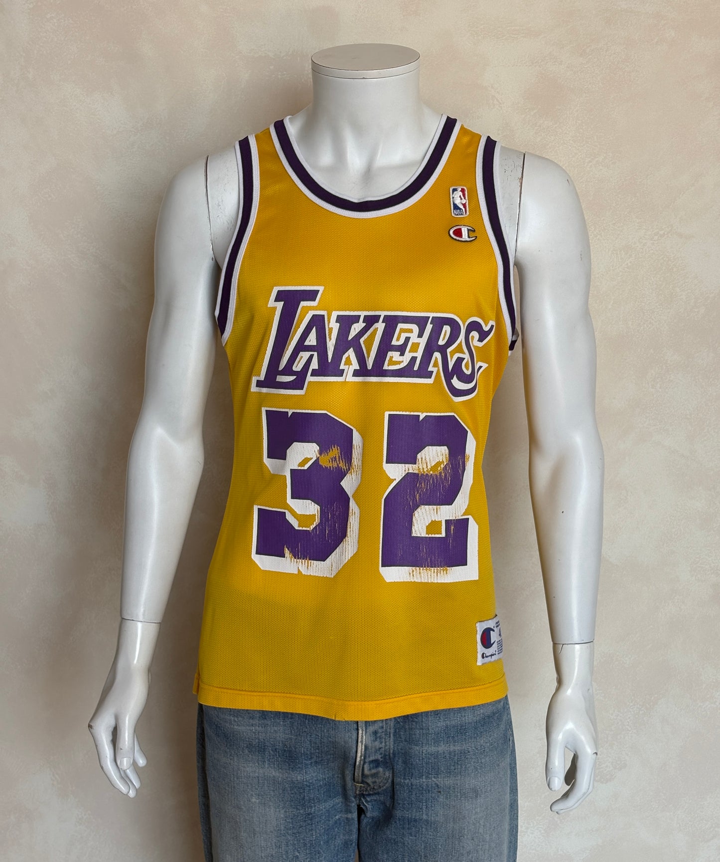 Champion LA Lakers #32 Magic Johnson Jersey Size 40 Gold Mesh Vintage 90s NBA