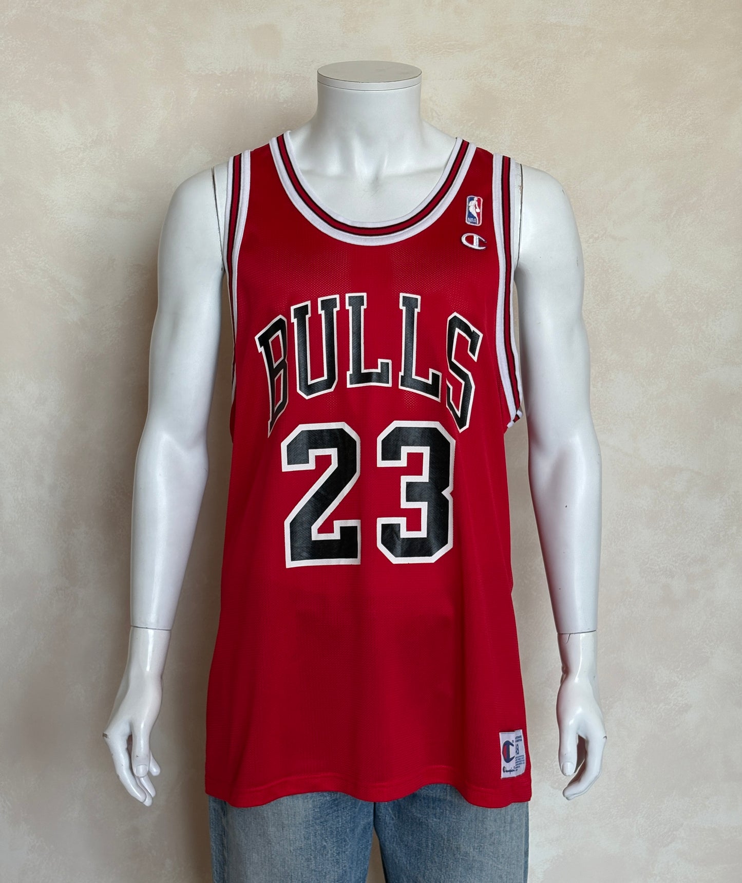 Champion Chicago Bulls Michael Jordan #23 Jersey Size 48 Red Mesh 90s NBA Road Jersey