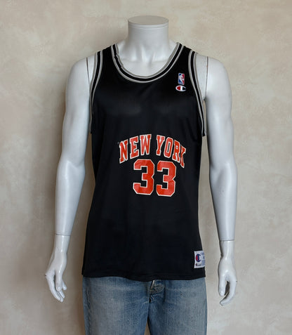 Champion Spurs Dennis Rodman #10 Jersey Size 44 Black Altered Front 90s NBA Made in USA