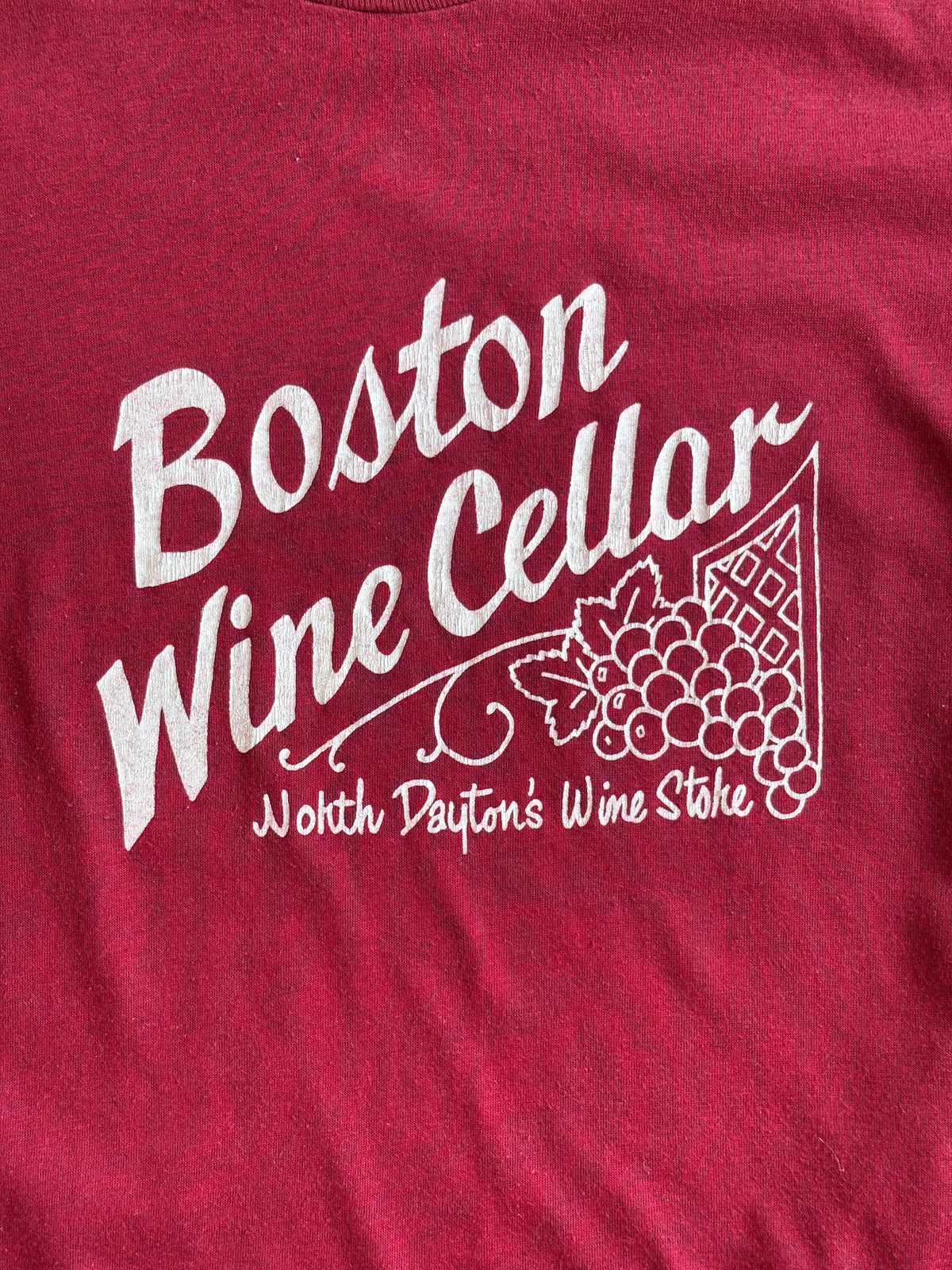 Vintage Single Stitch 80s Boston Wine Cellar T-Shirt . Size Small-AJ357 Studio