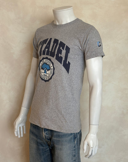 Vintage 80s Citadel tee – classic military college style from South Carolina’s iconic institution. Small-AJ357 Studio