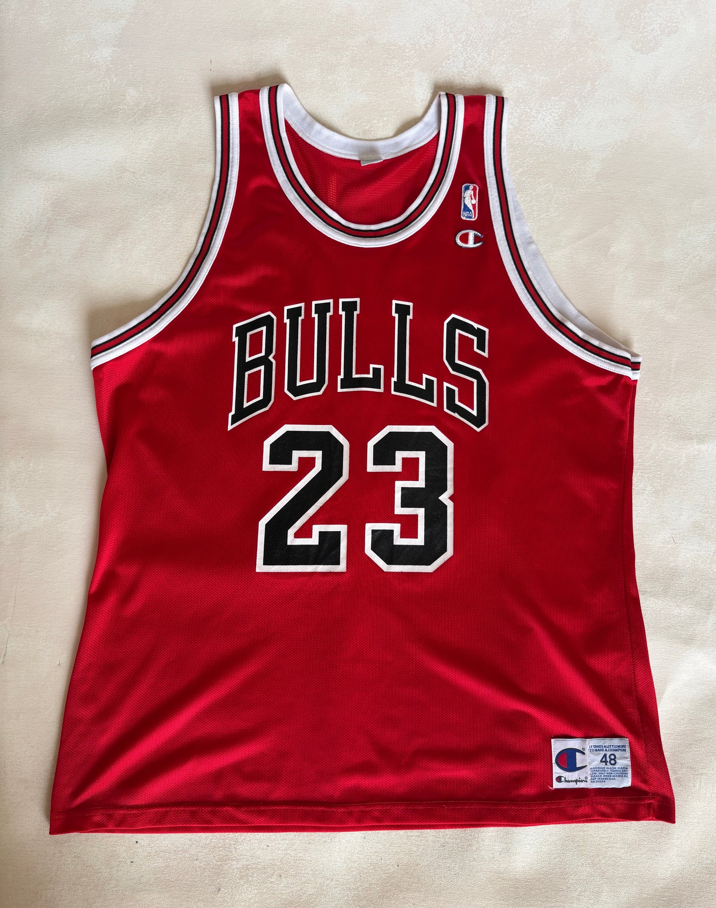 Champion Chicago Bulls Michael Jordan #23 Jersey Size 48 Red Mesh 90s NBA Road Jersey