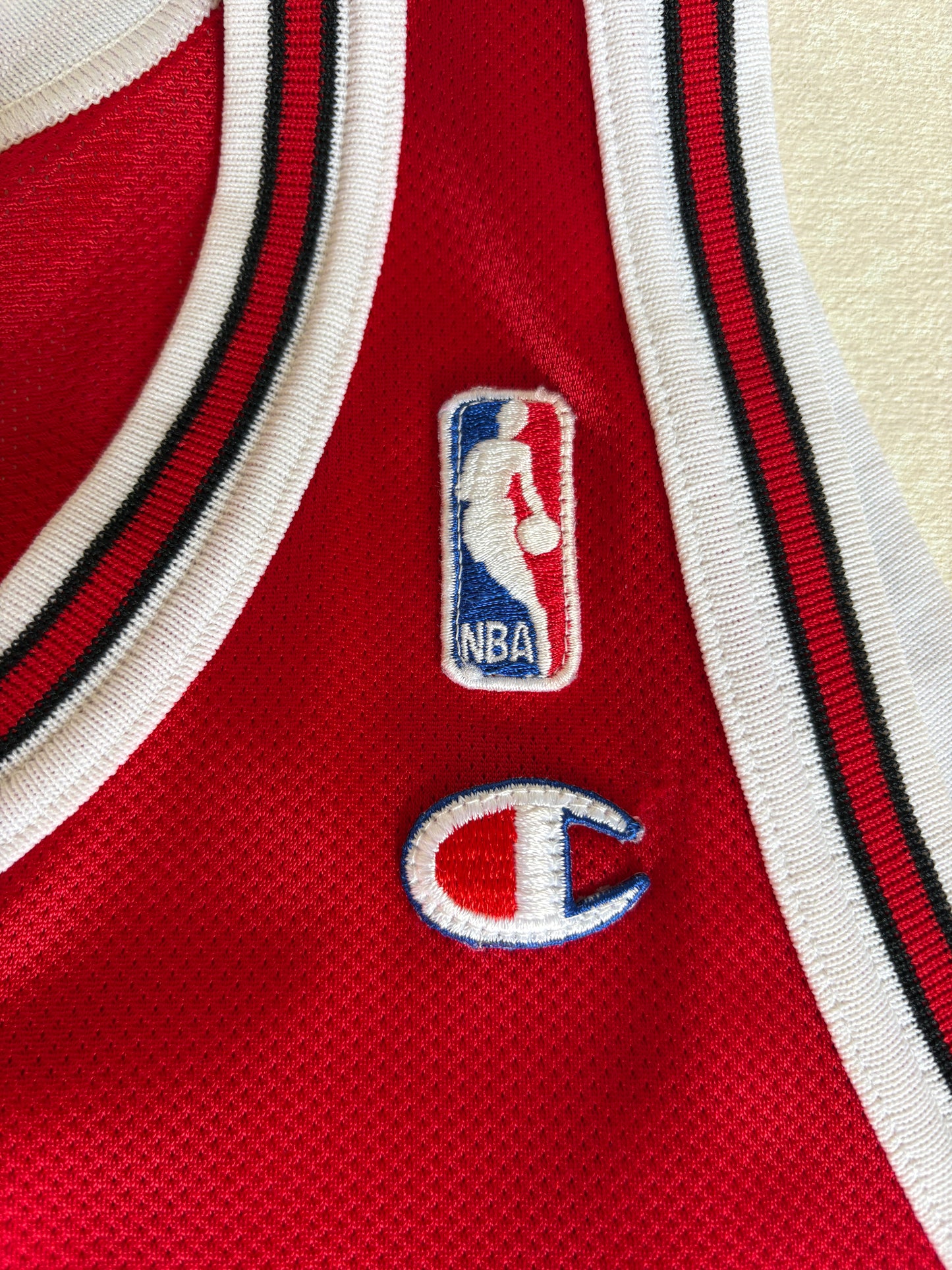 Champion Chicago Bulls Michael Jordan #23 Jersey Size 48 Red Mesh 90s NBA Road Jersey
