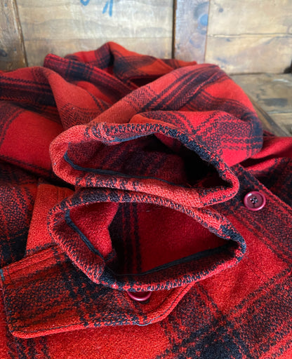 Size Small. Vintage 1940s Sears Roebuck plaid wool hunting jacket-AJ357 Studio