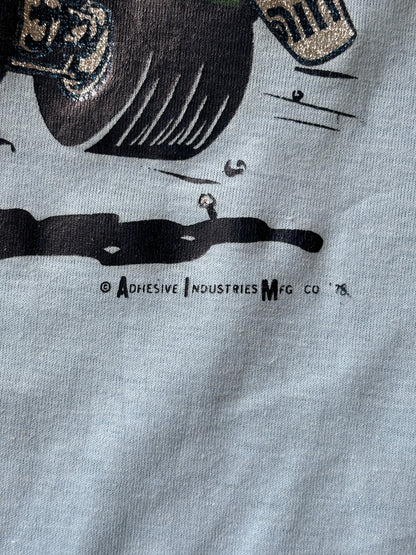 Vintage 1978 ‘Keep on Layin’ tee – wild 70s van graphic with cheeky carpet installer humor. Small-AJ357 Studio