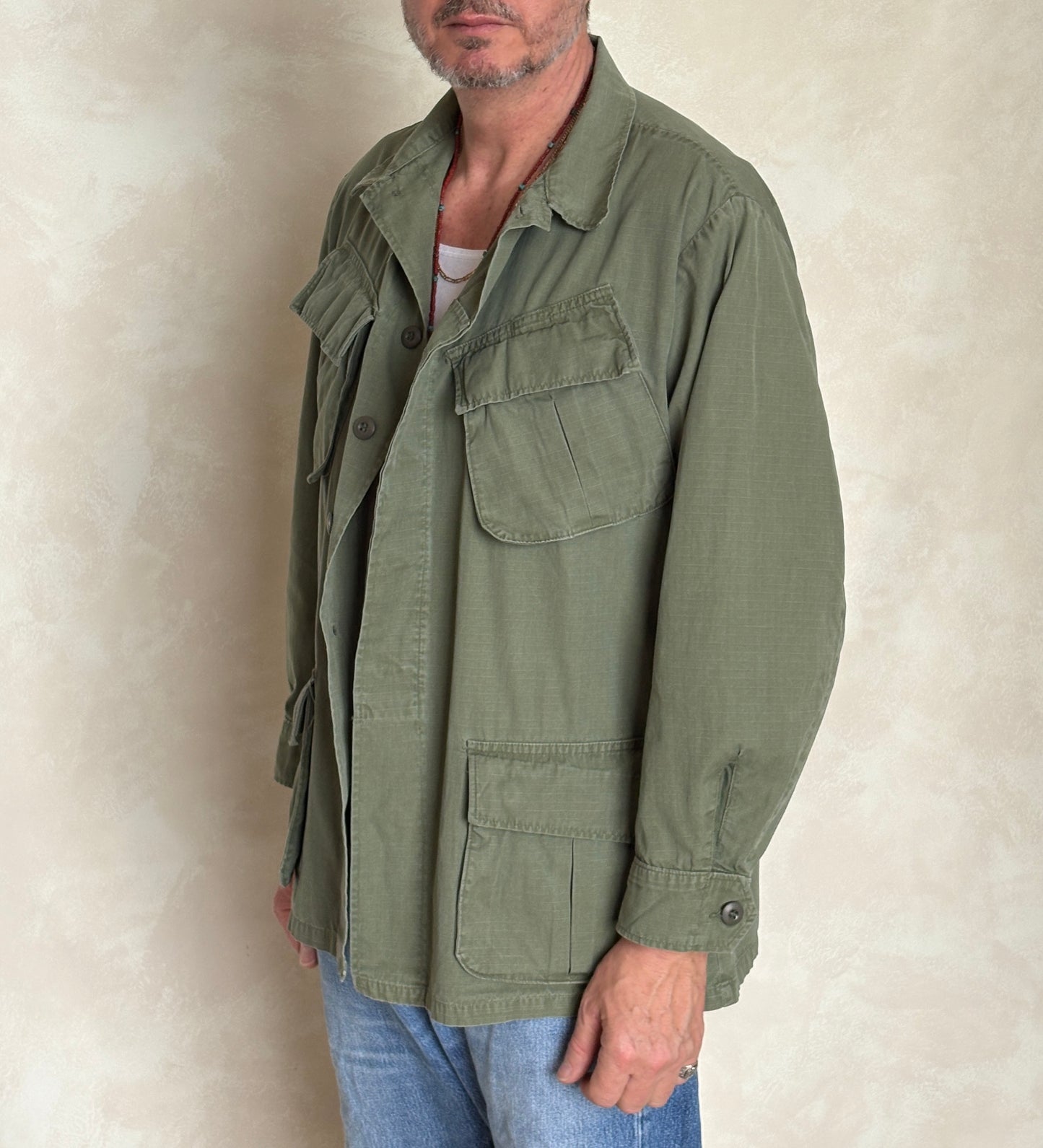 Med Reg. Authentic Third Pattern 1968 US Army Vintage Vietnam jungle jacket.