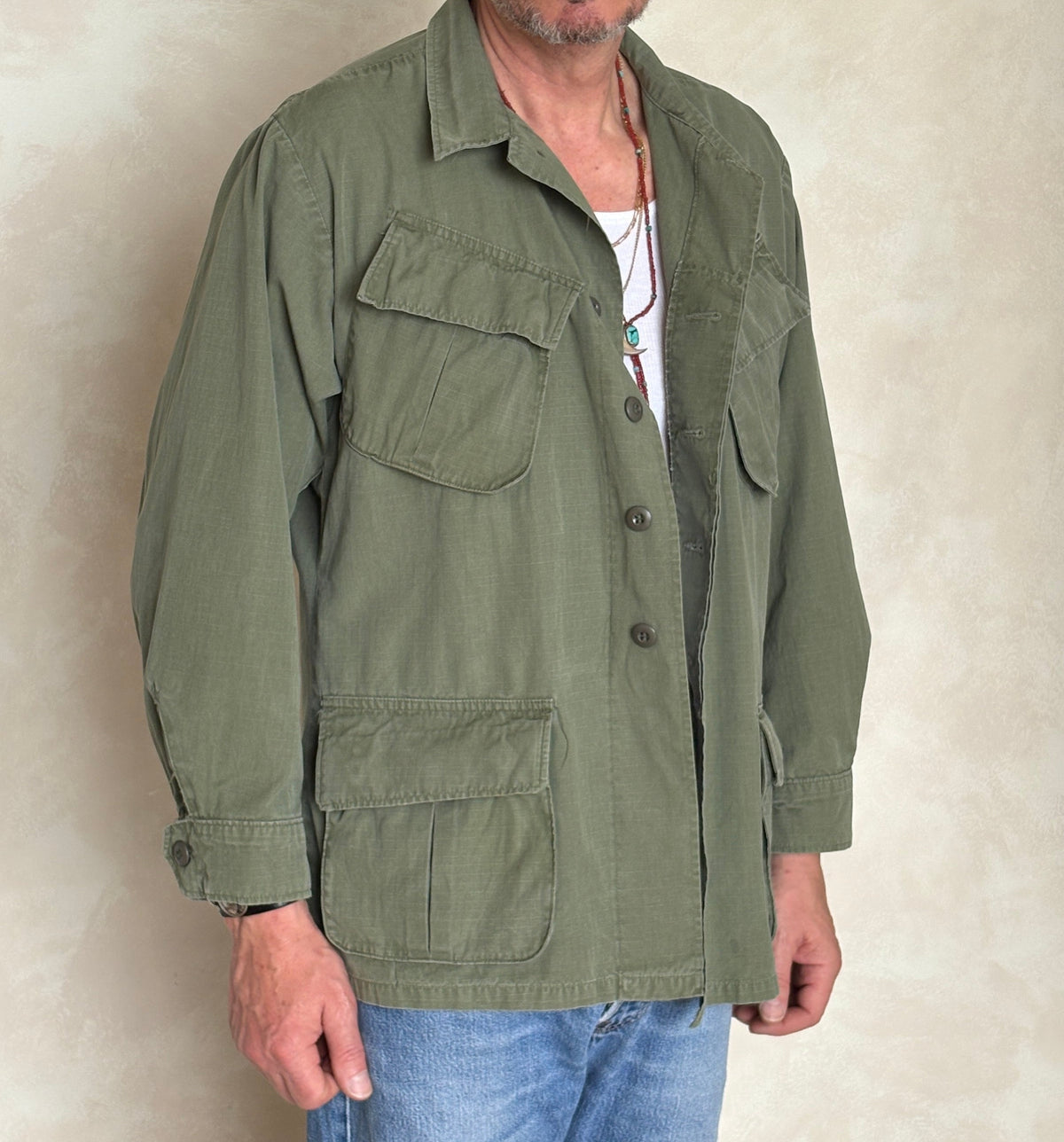 Med Reg. Authentic Third Pattern 1968 US Army Vintage Vietnam jungle jacket.-AJ357 Studio