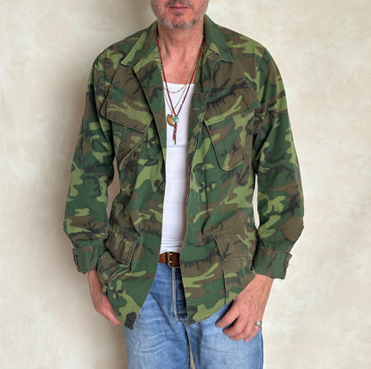 Small Reg. Authentic Third Pattern 1968 ERDL Camouflage Jungle Jacket | Vietnam War Era