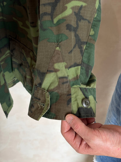 Small Reg. Authentic Third Pattern 1968 ERDL Camouflage Jungle Jacket | Vietnam War Era