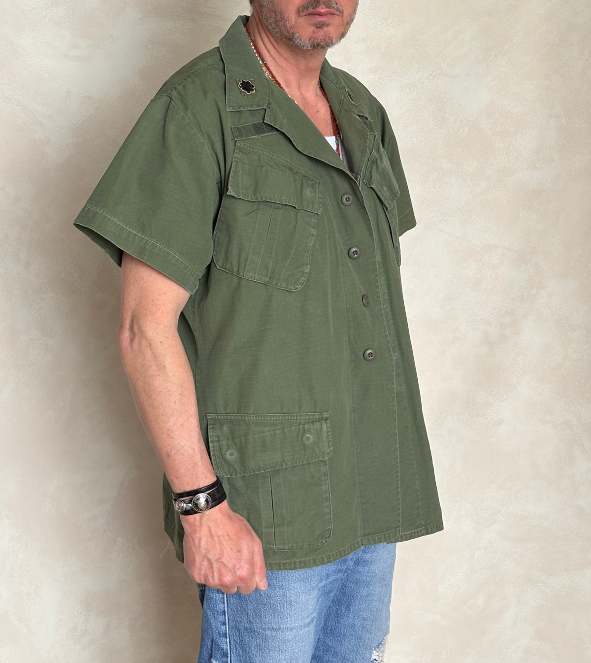 Med Reg. Authentic 1968 U.S Air Force Vintage Vietnam jungle jacket.