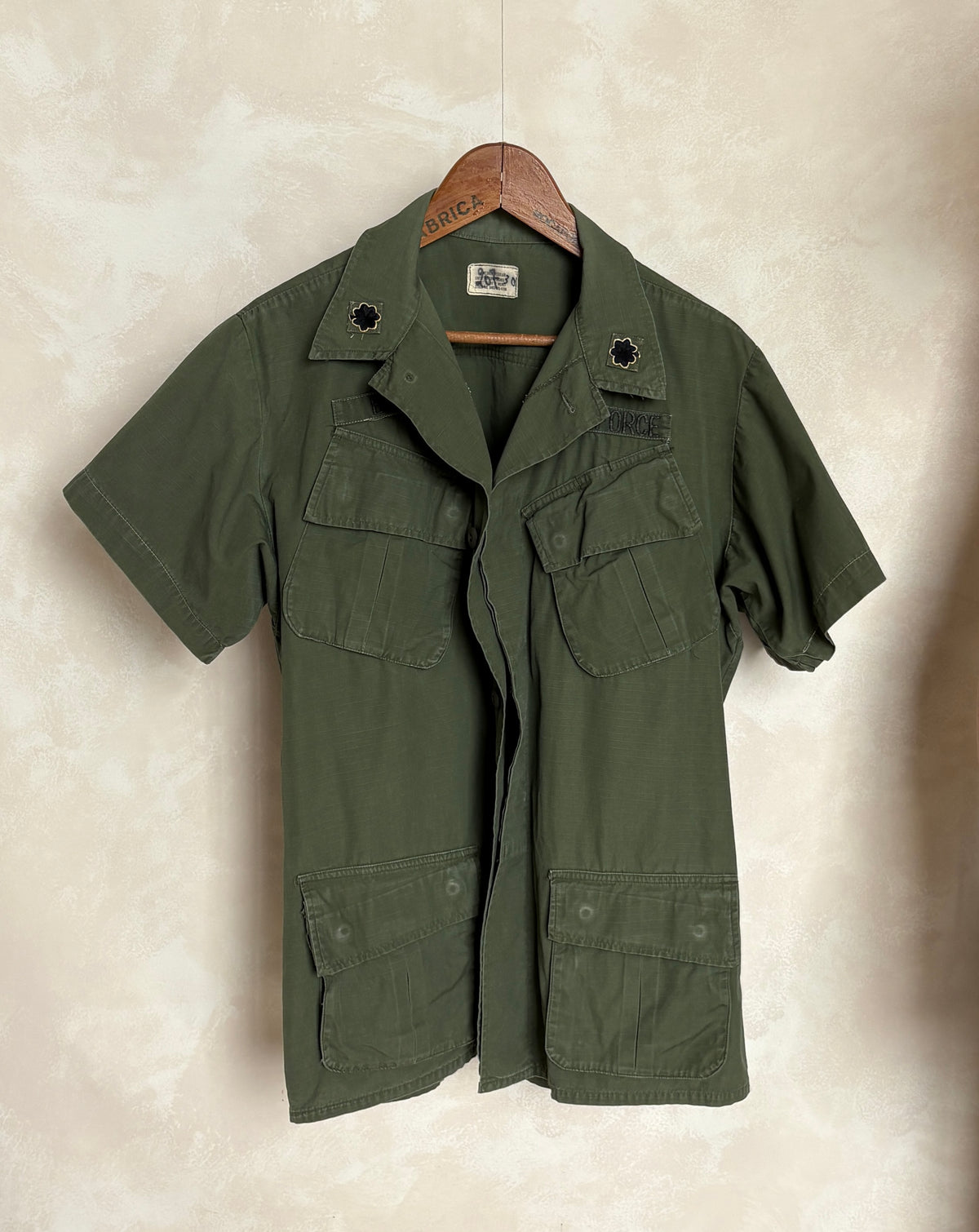 Med Reg. Authentic 1968 U.S Air Force Vintage Vietnam jungle jacket.