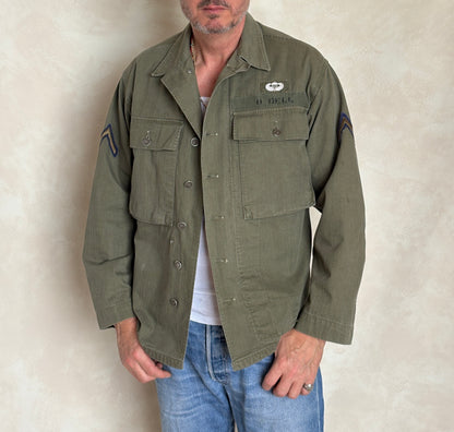 Med/L .Vintage WW2 US Army 2nd Pattern HBT 13 Stars Button Combat Shirt/Jacket