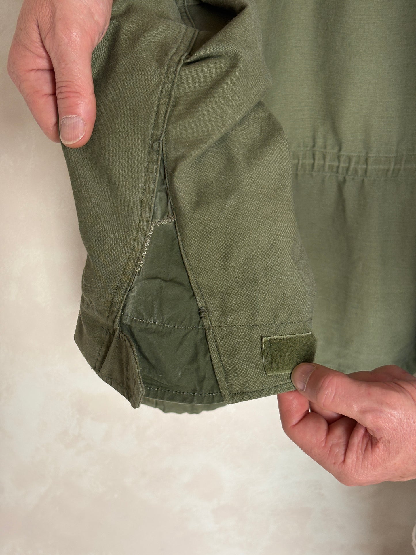 Size Med Reg. Authentic 1970 M-65 US Army Field Jacket | OG-107 Military Issue