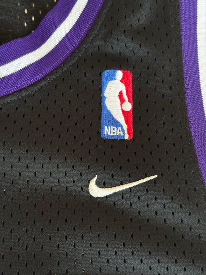 XL. Nike Sacramento Kings Jason Williams No. 55 Black Mesh 2000s NBA Vintage Stitched Logo