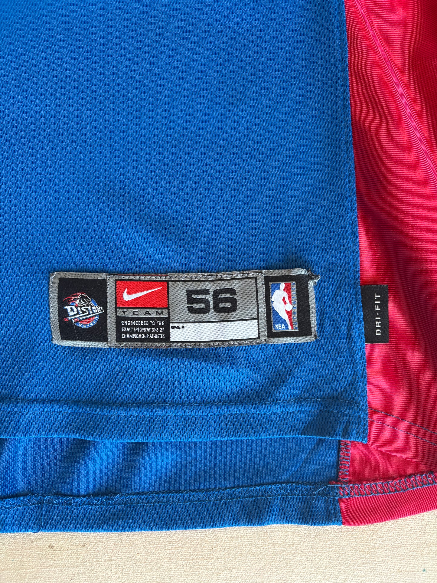 Nike Detroit Pistons Ben Wallace No. 3 Jersey Size 56/3XL Blue Dri-Fit 2000s NBA Vintage