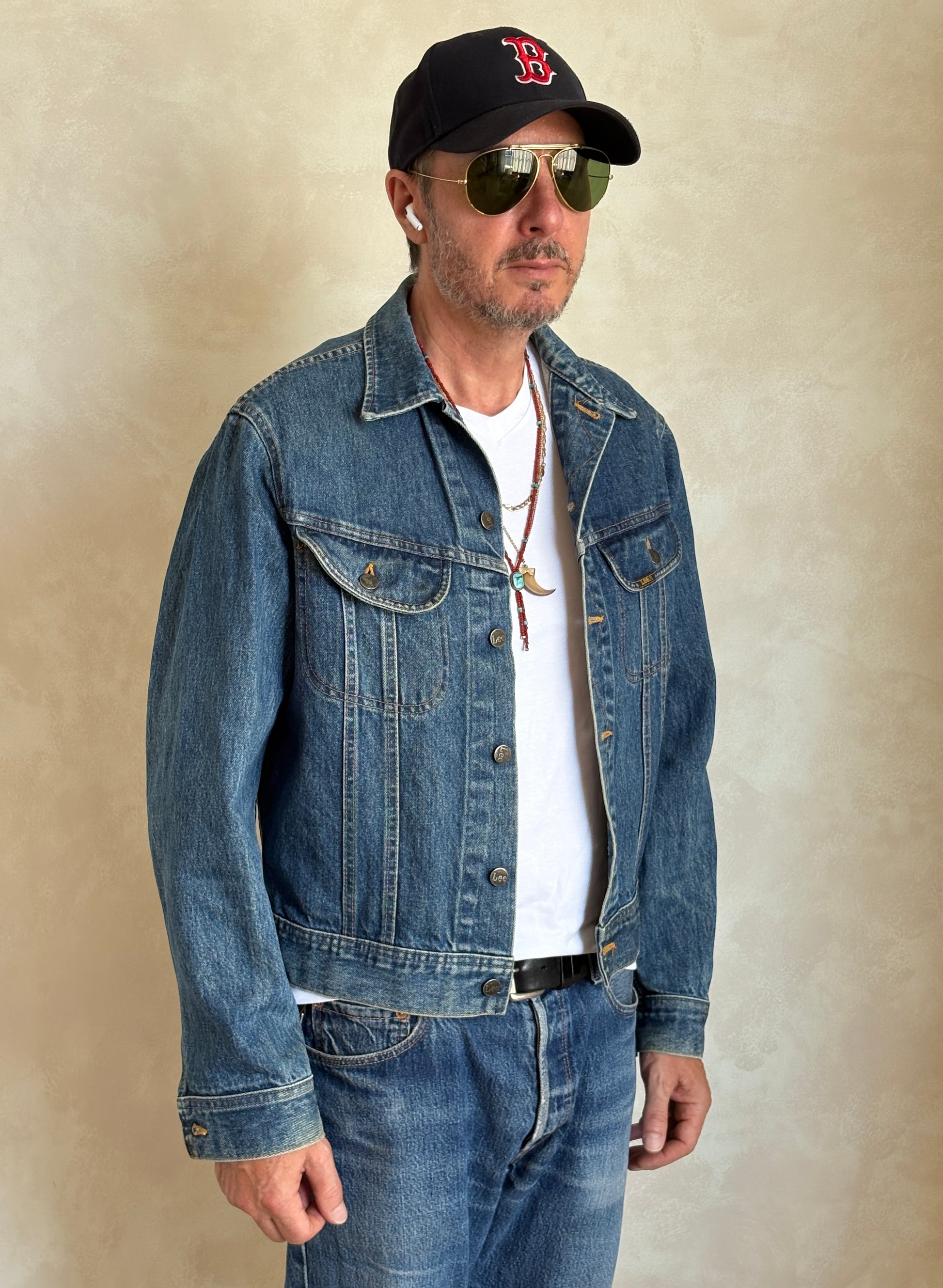 Size 40L US / 50L EU. Vintage 80s Lee Denim Jacket – 2 Chest Pockets – Made in Canada - USA Vintage Bcn