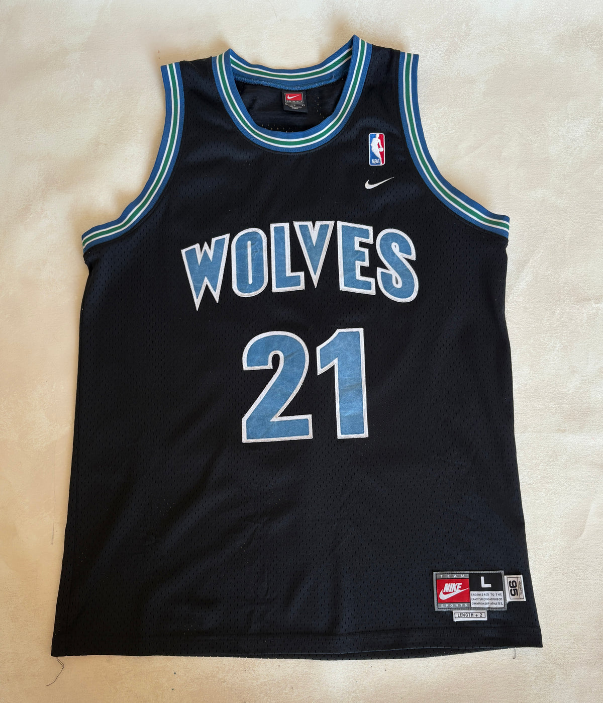 Nike Minnesota Timberwolves Kevin Garnett No. 21 Jersey Size L Black Mesh 1995 NBA Vintage