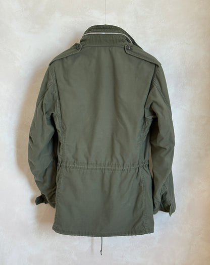 Small Long. Authentic Alpha Industries 1969 US Army M-65 Field Jacket – OG-107 – Vintage Military Issue-AJ357 Studio