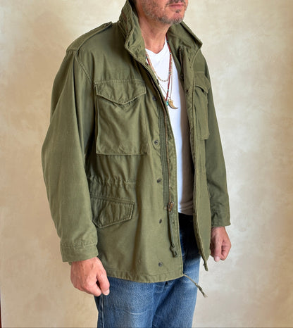 Small Reg. Authentic John Ownbey 1974 US Army M-65 Field Jacket – OG-107 – Vintage Military Issue-AJ357 Studio