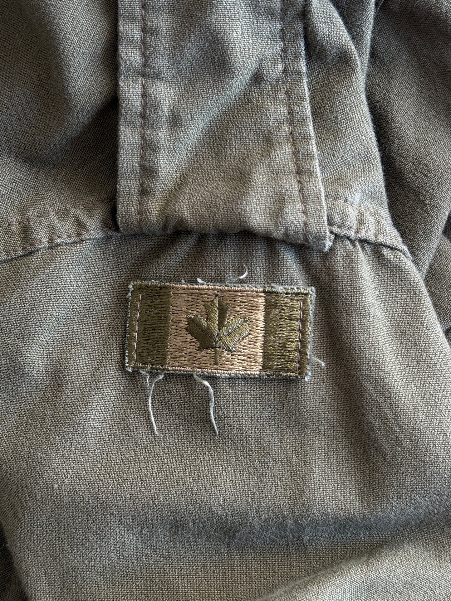 Original 90s Canadian Military Jungle Jacket | Vintage Army Combat Shirt | Size Medium | AJ357 Studio