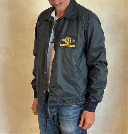 Size Med. Vintage 80s windbreaker. Made in USA-AJ357 Studio