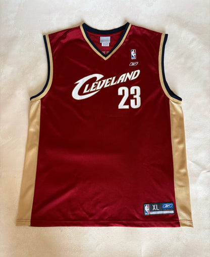 Reebok Cleveland Cavaliers LeBron James No. 23 Jersey Size XL Wine Mesh NBA 2000s