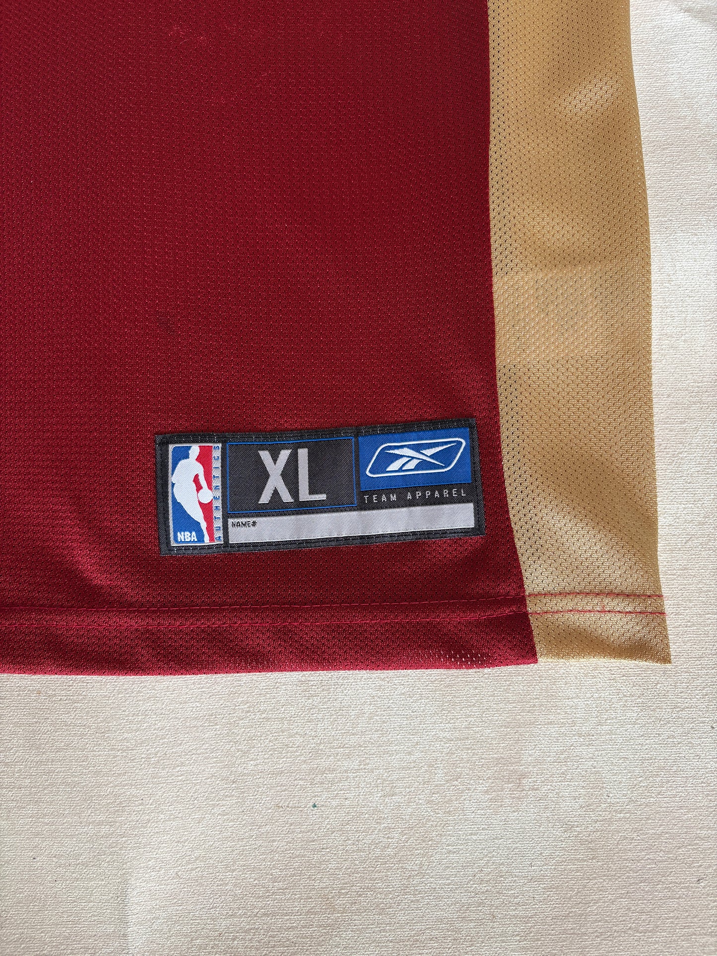 Reebok Cleveland Cavaliers LeBron James No. 23 Jersey Size XL Wine Mesh NBA 2000s