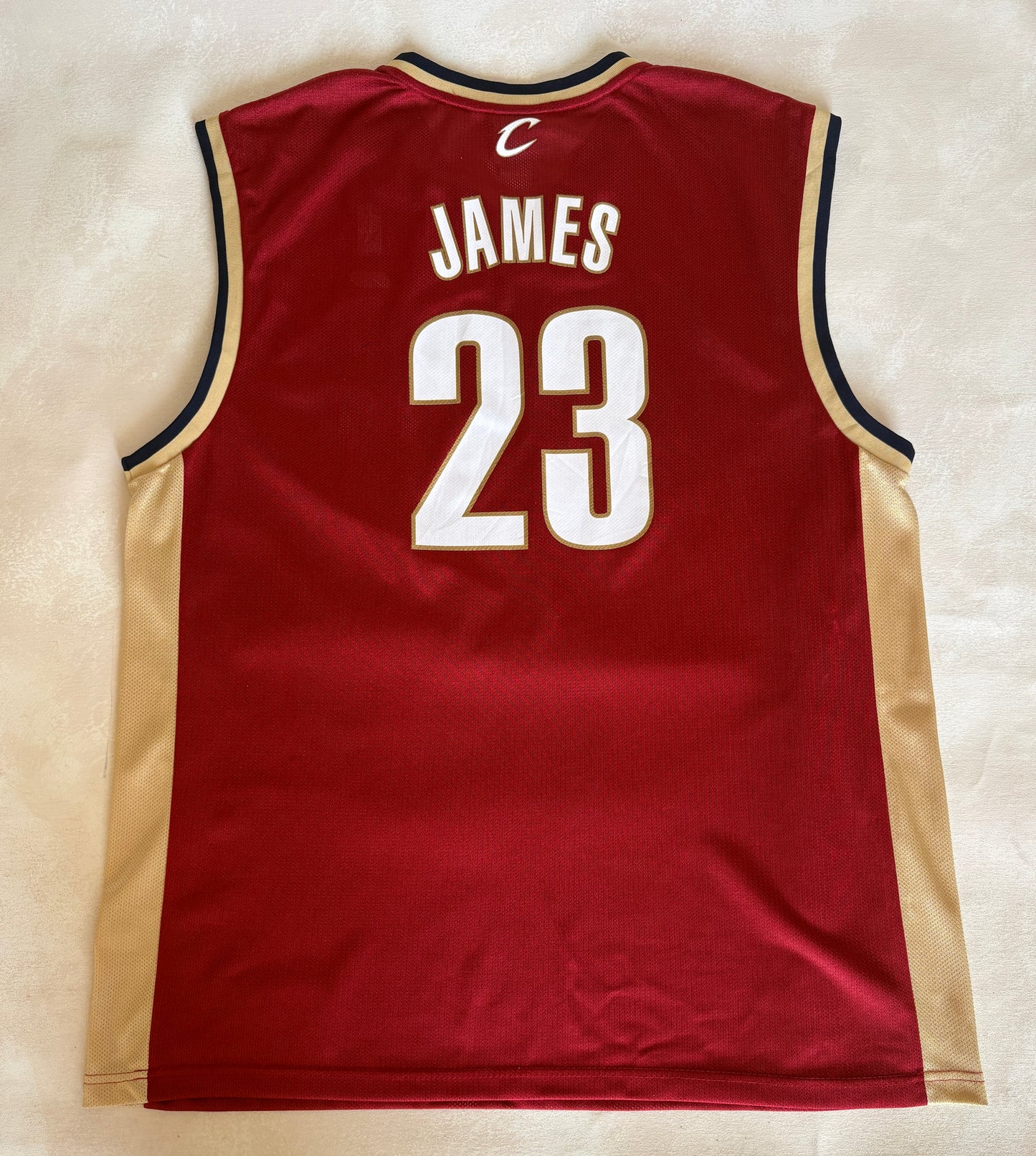 Reebok Cleveland Cavaliers LeBron James No. 23 Jersey Size XL Wine Mesh NBA 2000s
