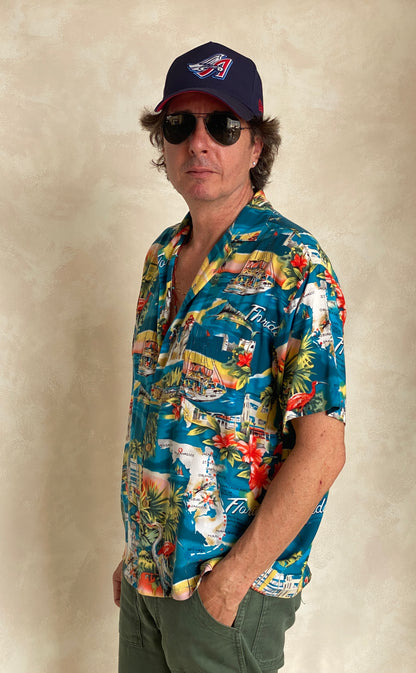 Size Medium. Vintage 90s Hawaiian shirt-AJ357 Studio