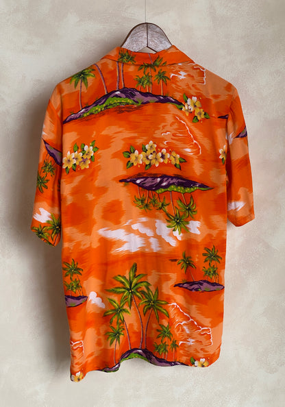 Size Small. Vintage 90s Hawaiian shirt-AJ357 Studio