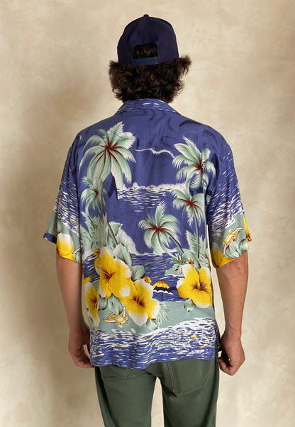 Size Large. Vintage 90s Hawaiian shirt-AJ357 Studio