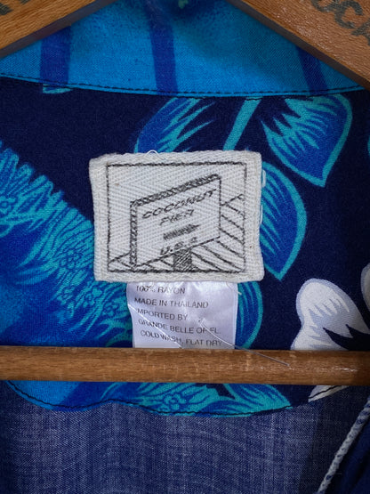 Size Small. Vintage 90s Hawaiian shirt-AJ357 Studio