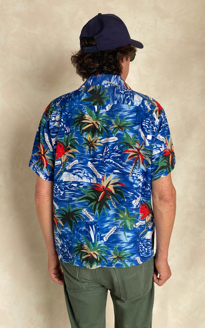 Size Large. Vintage 70s Hawaiian shirt-AJ357 Studio