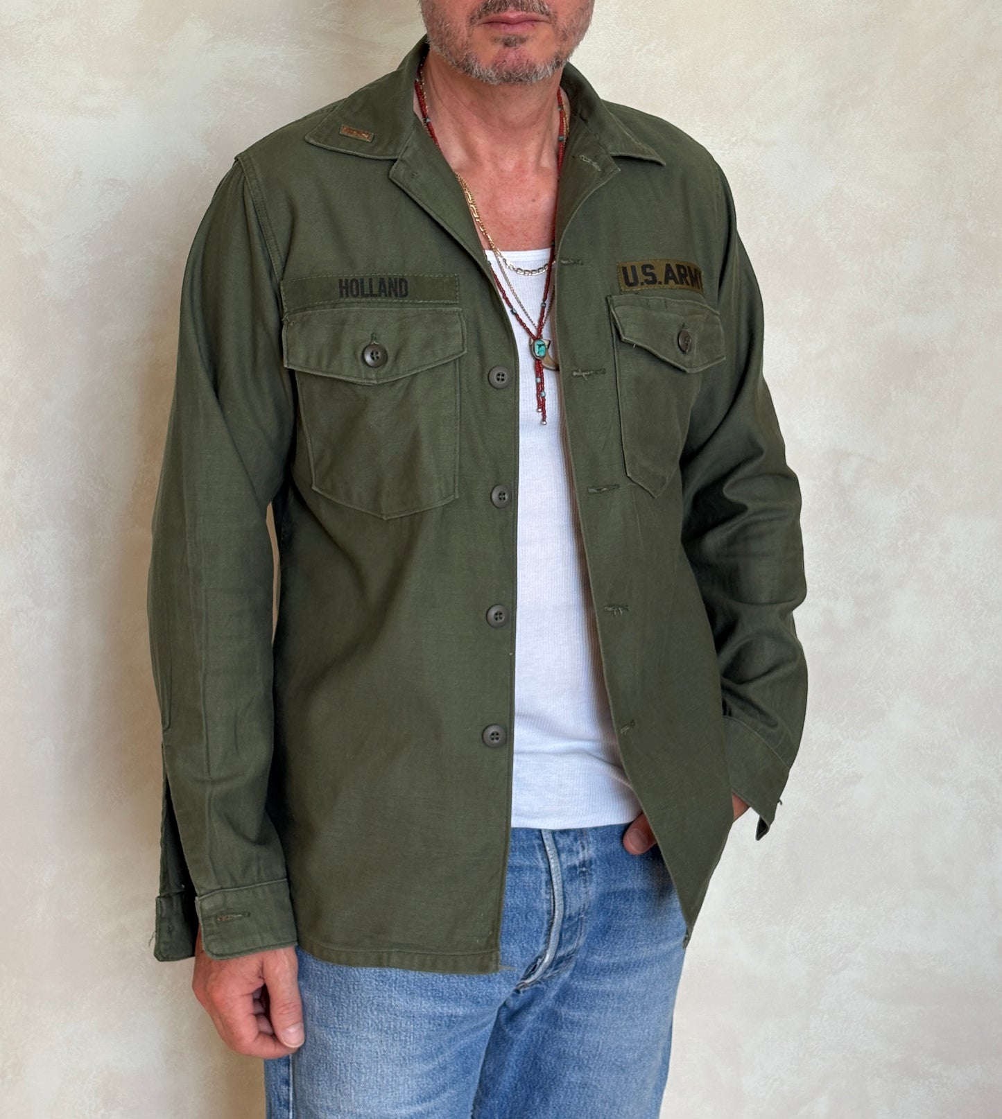 Med. Authentic 1970 Vietnam Era U.S. Army OG-107 Utility Shirt / Sateen Fatigue Shirt