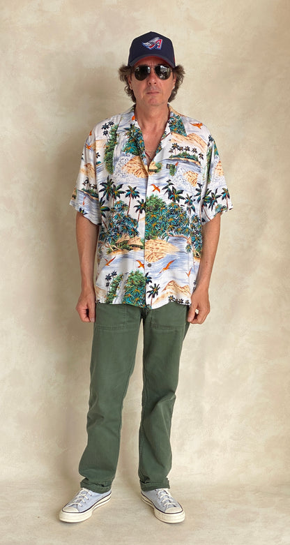 Size Large. Vintage 90s Hawaiian shirt-AJ357 Studio