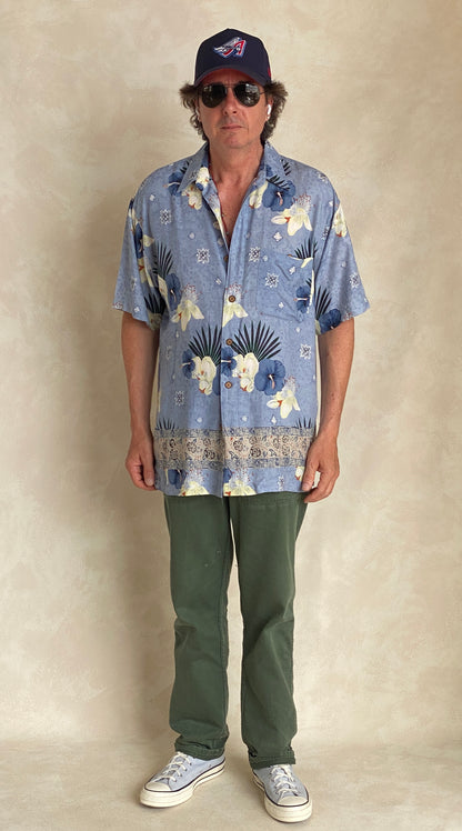 Size Large. Vintage 90s Hawaiian shirt-AJ357 Studio