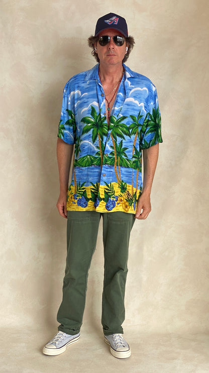 Size Large. Vintage 90s Hawaiian shirt-AJ357 Studio