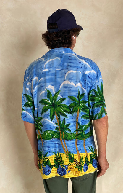 Size Large. Vintage 90s Hawaiian shirt-AJ357 Studio