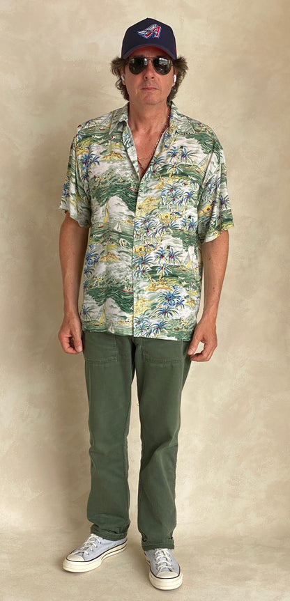 Size Large. Vintage 90s Hawaiian shirt-AJ357 Studio