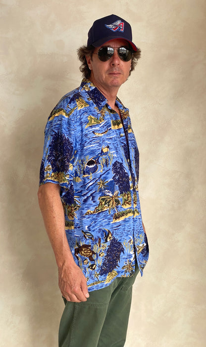 Size Large. Vintage 90s Hawaiian shirt-AJ357 Studio