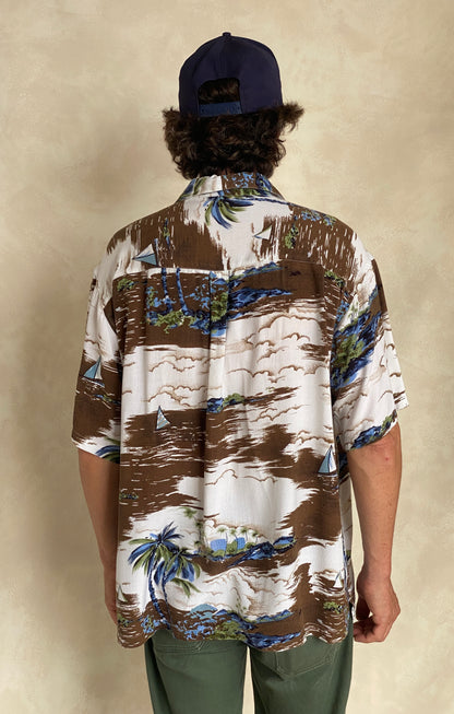 Size Large. Vintage 90s Hawaiian shirt-AJ357 Studio